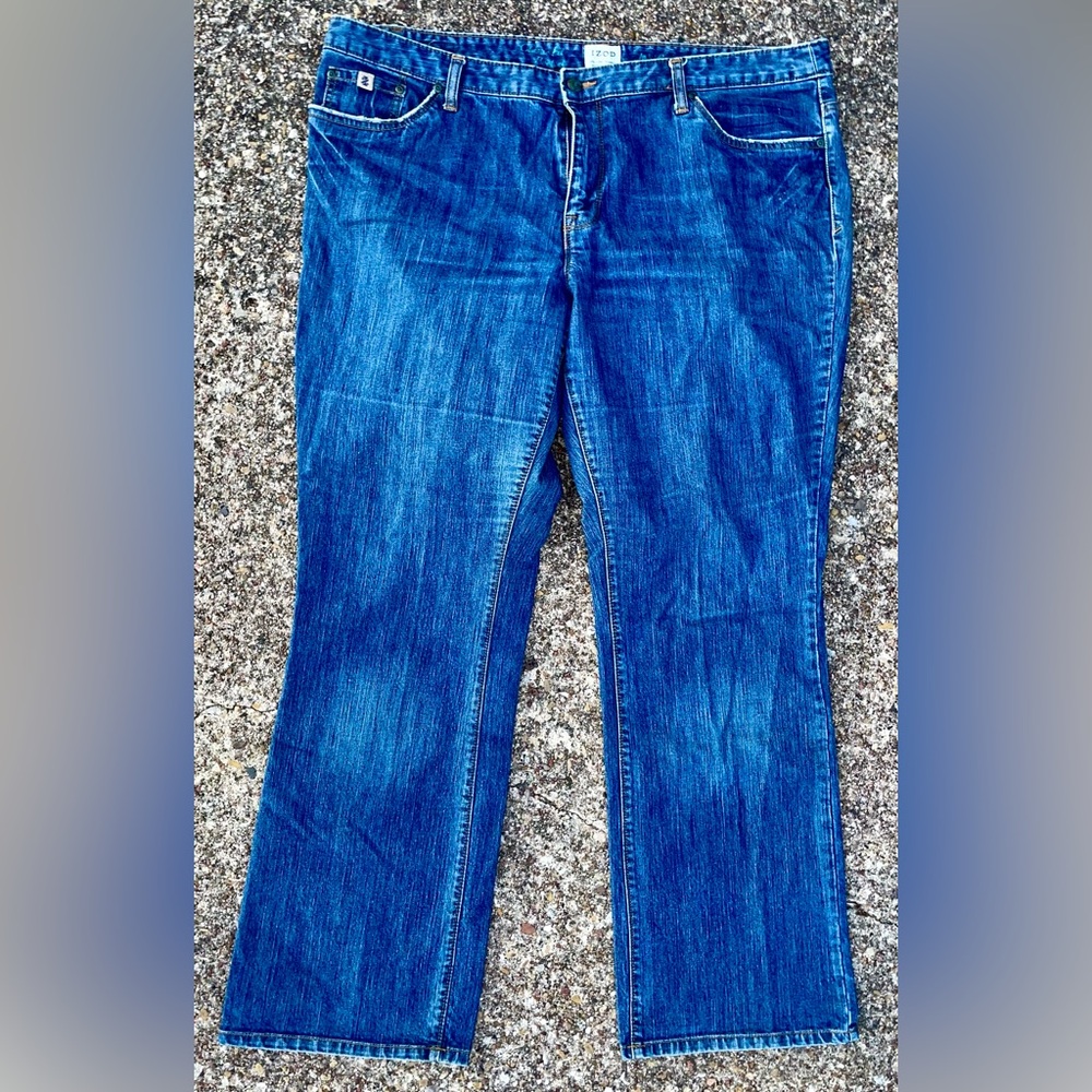 Izod Women's Boot Cut Jeans - Blue